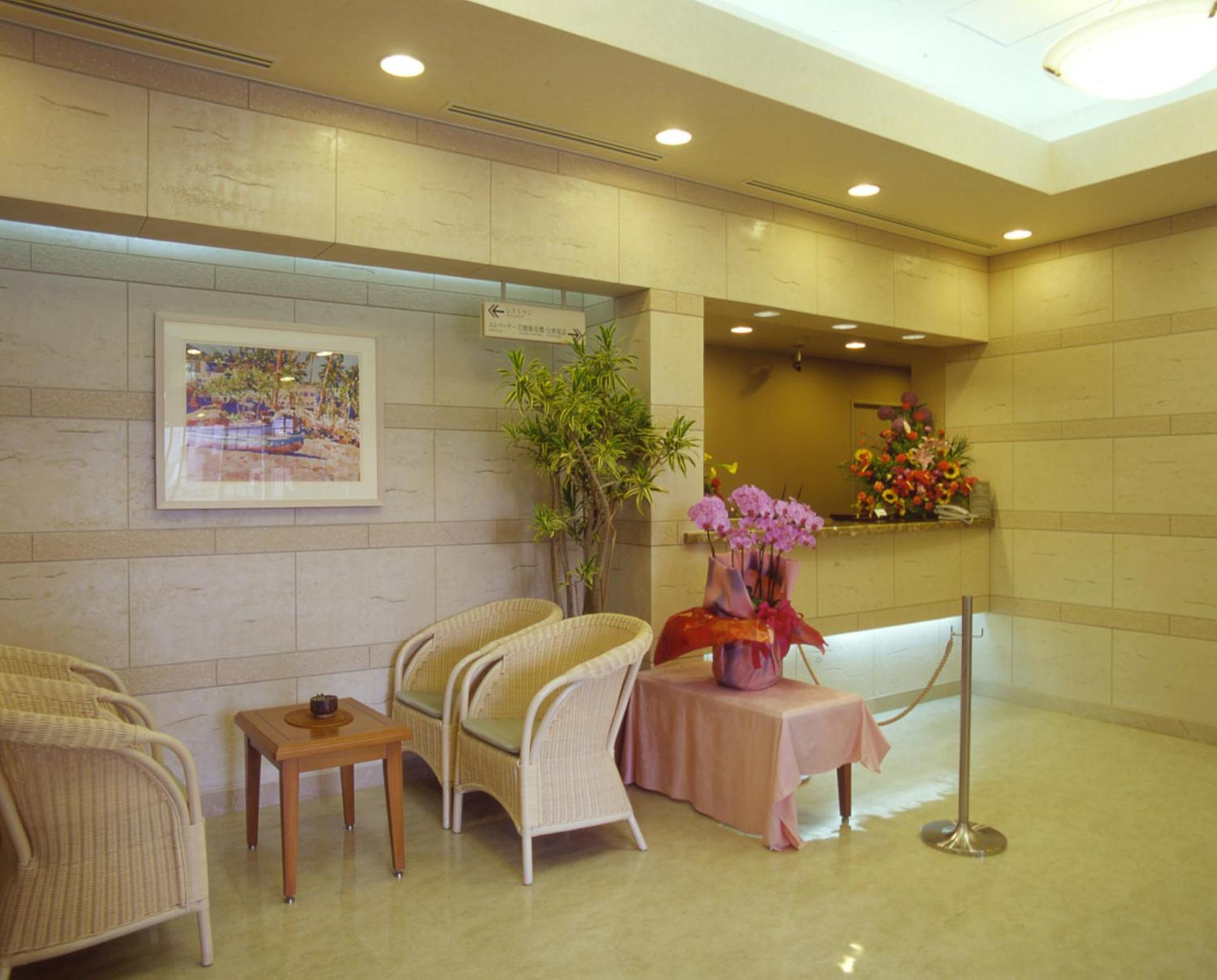 Hotel Route-Inn Naha Asahibashi Eki Higashi Экстерьер фото
