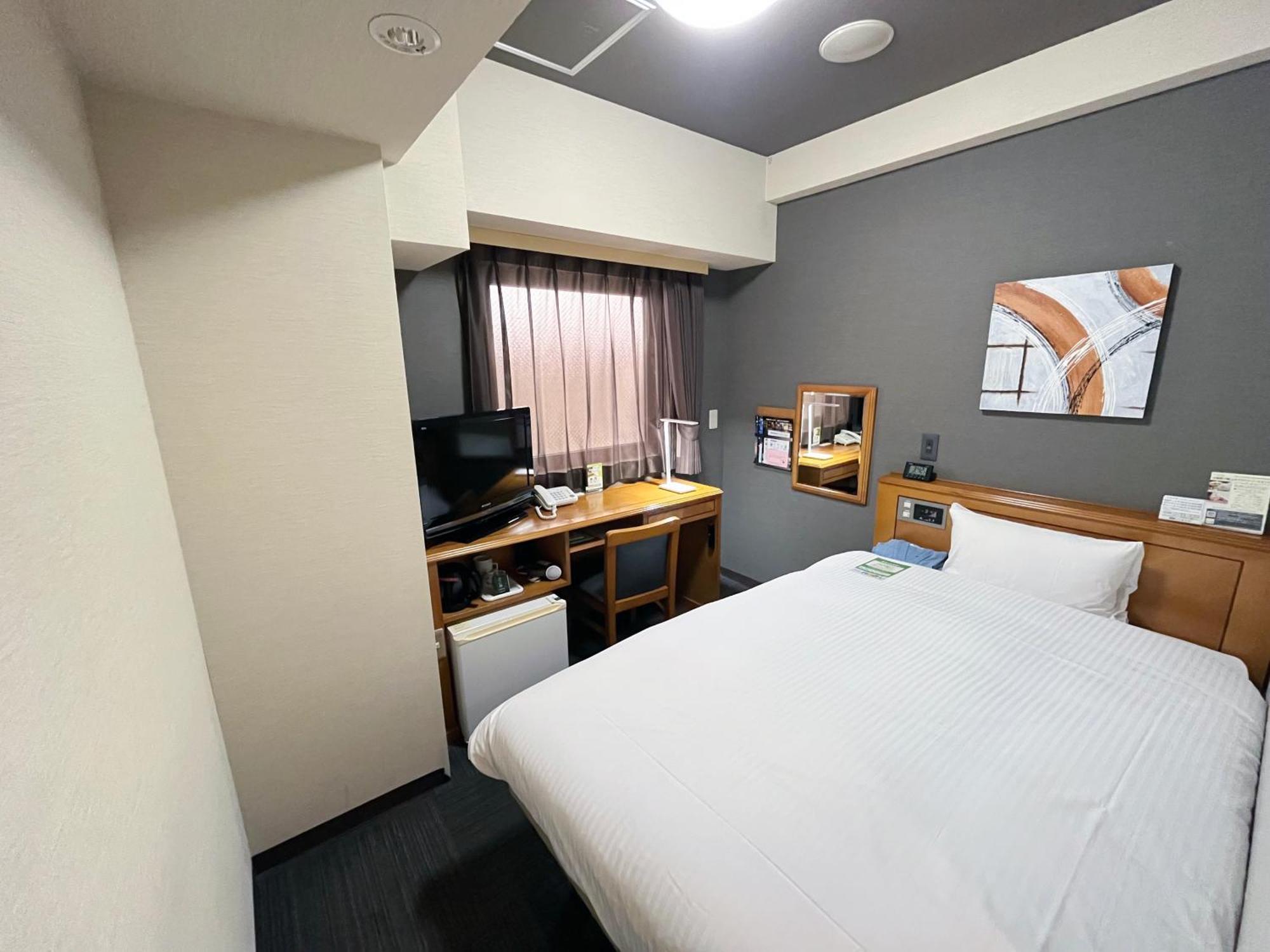Hotel Route-Inn Naha Asahibashi Eki Higashi Экстерьер фото